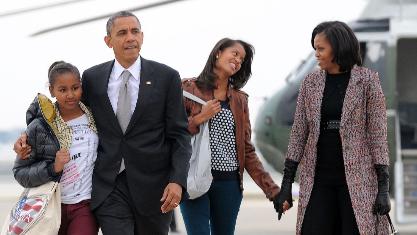 Barack Obama Reveals How Sasha And Malia Really Felt Having Secret ...