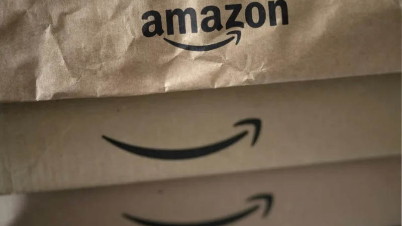Italy fines Amazon