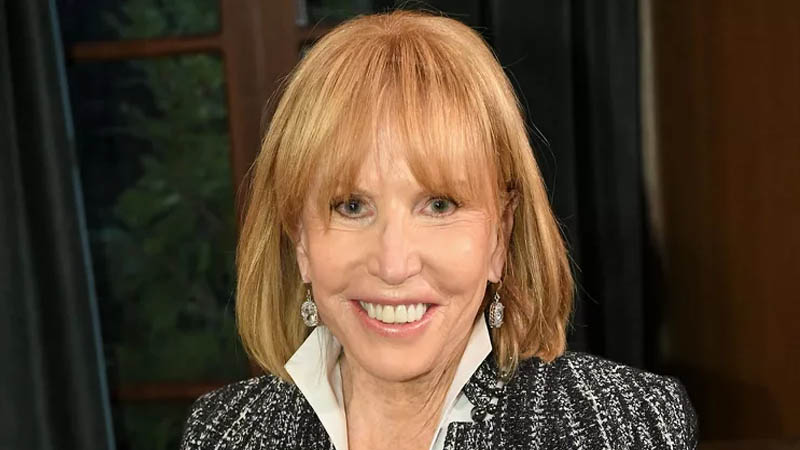 Leslie Charleson