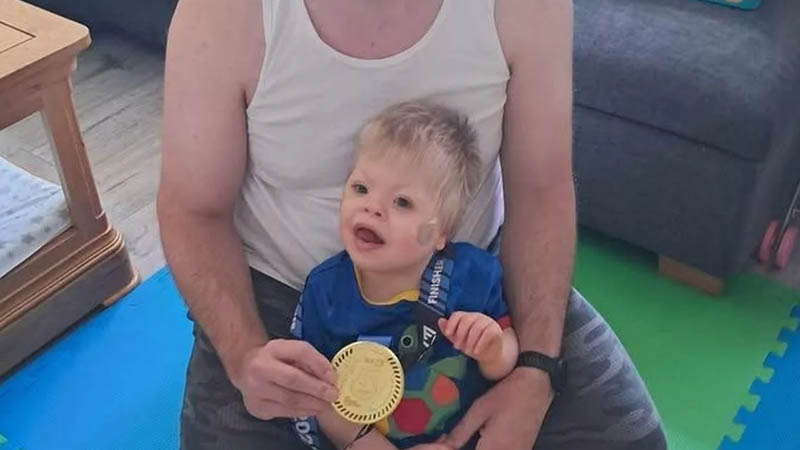 Dad Runs Marathon to Help Son Walk: Arthur’s Rare Condition and Incredible Fight for Life