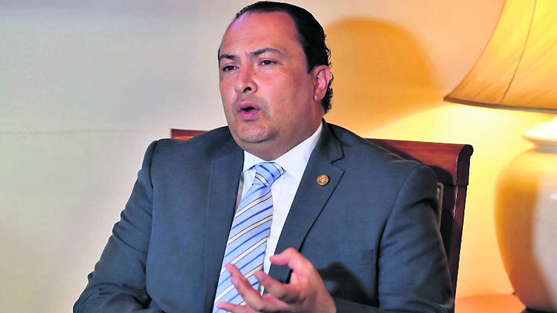 Miss Universe CEO Mario Búcaro Resigns Weeks after Pageant Controversies